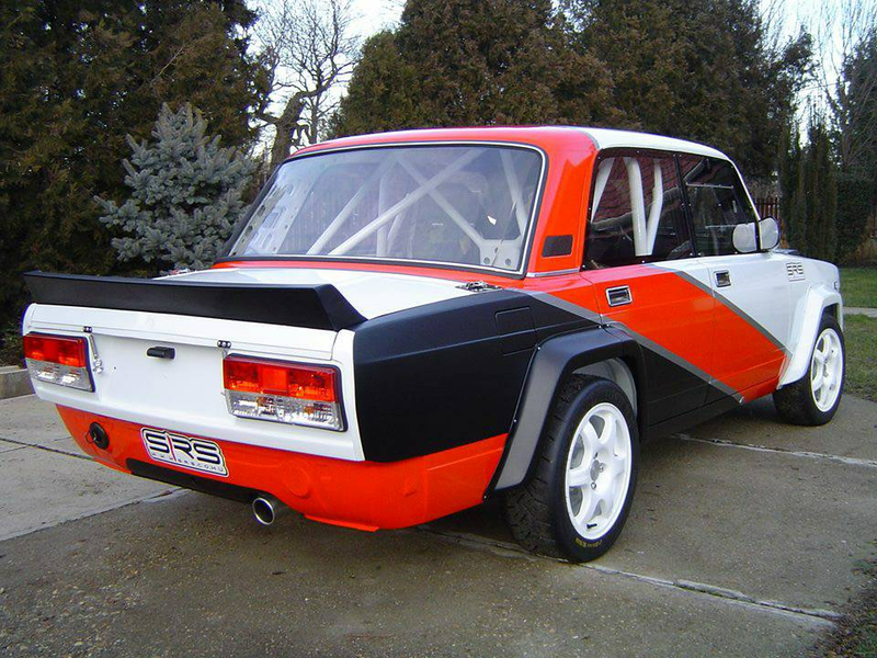 Illustration for article titled For $40,000, Could This 1987 Lada VFTS Rally The Troops?